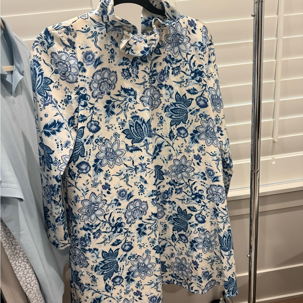 Tuckernuck Blue and White Floral dress
